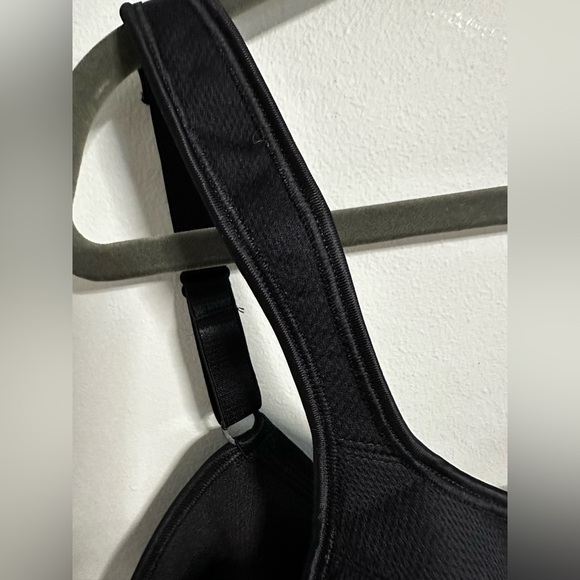 Playtex 18 Hour Bra 4159 Wire Free Size 40C Black 4 Way Support Breathable - Picture 10 of 13